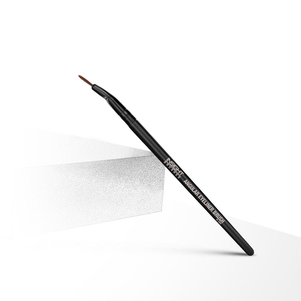 Angular Eyeliner Brush IE 009
