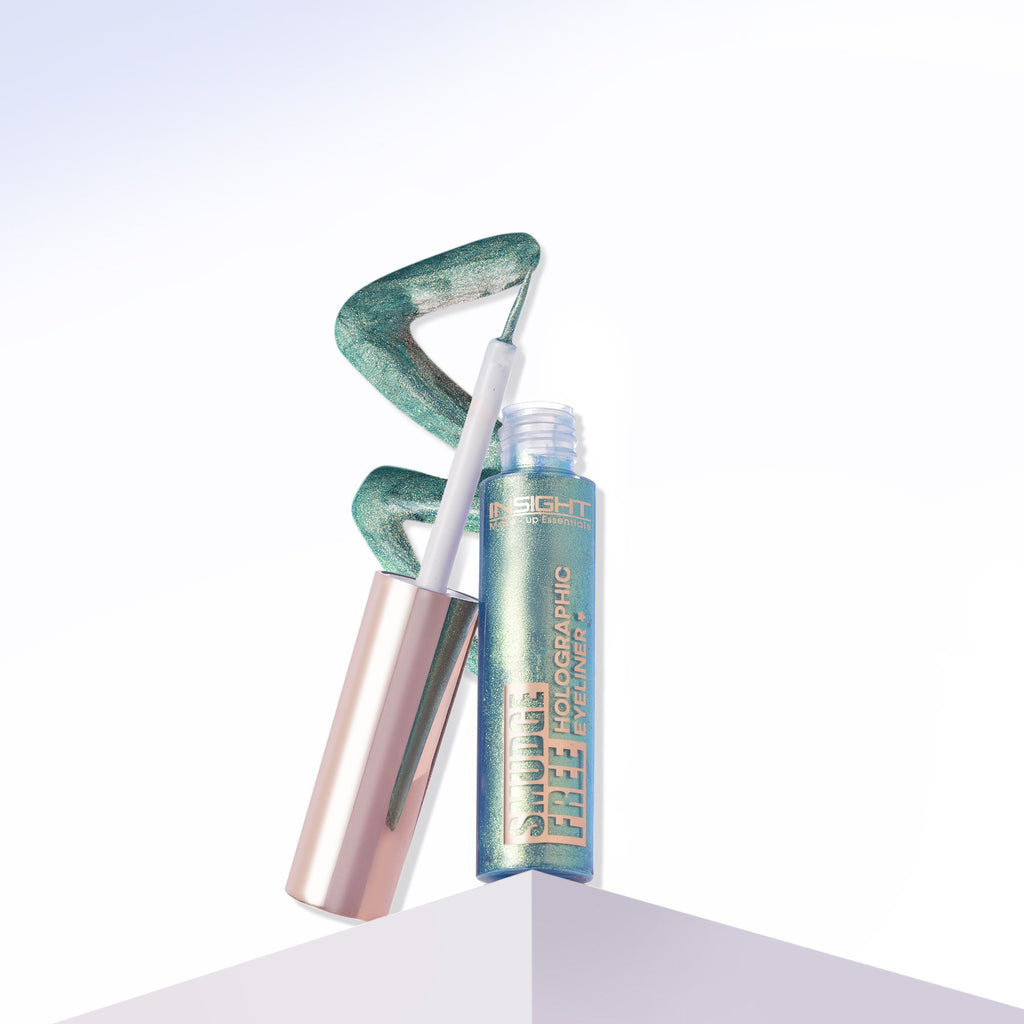 Smudge Free Holographic Eyeliner