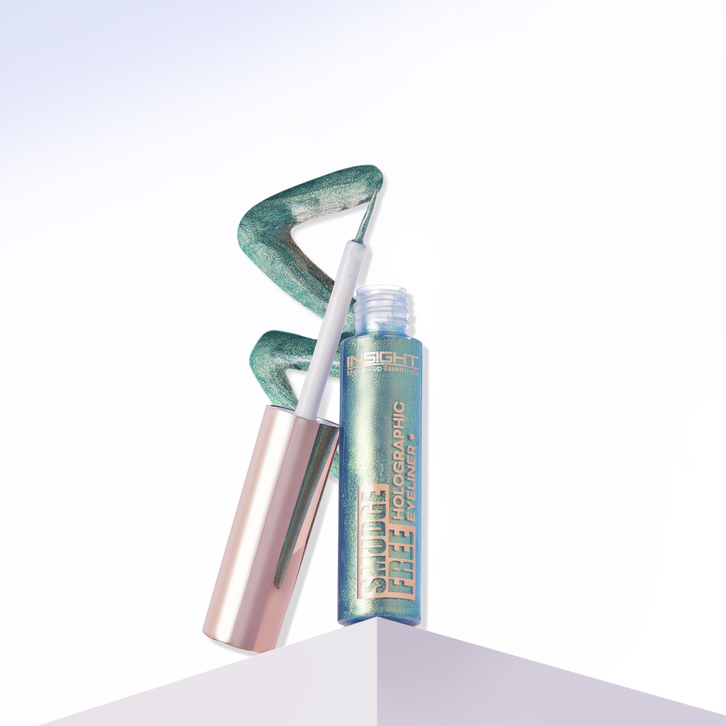 Smudge Free Holographic Eyeliner