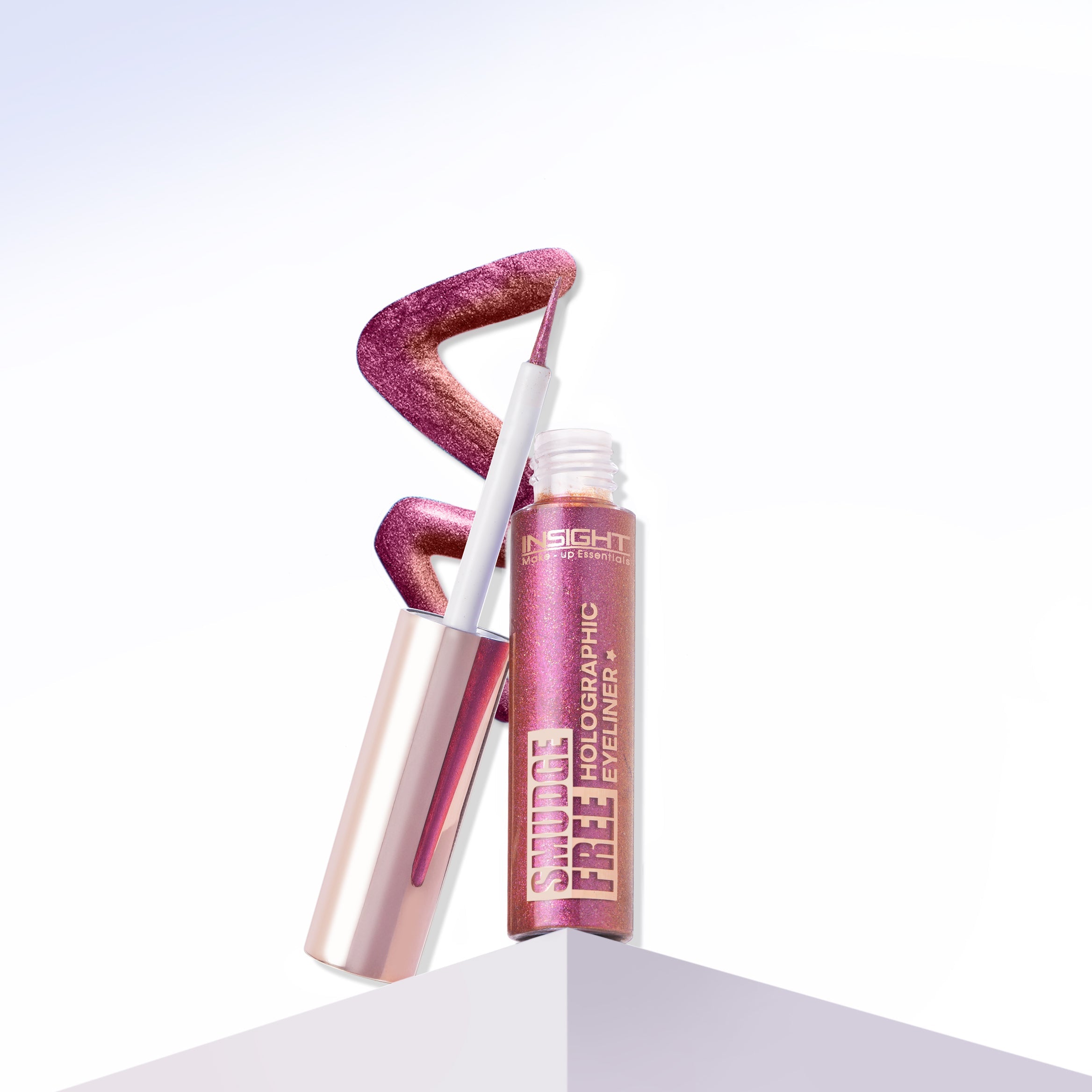 Smudge Free Holographic Eyeliner